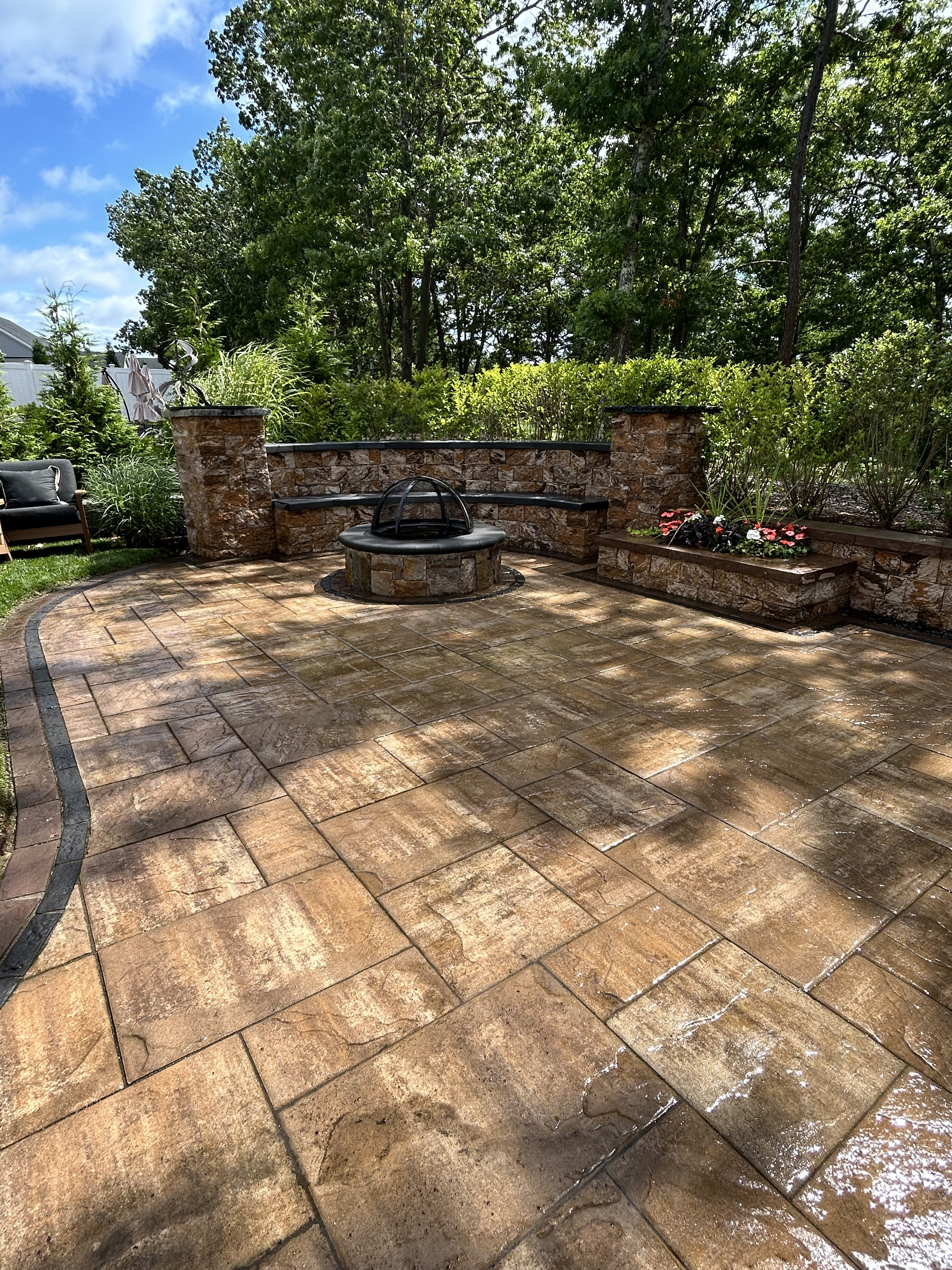 Outdoor living and patios project 7